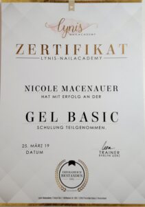 2019: lyninails - Gel Basic Schulung
